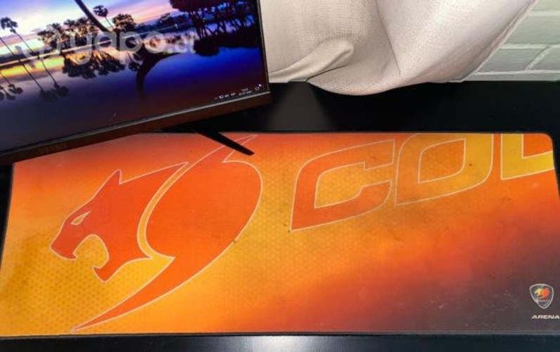 Mousepad cougar arena xl