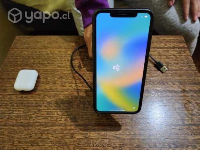 IPhone 11 Pro Max 256 Gb AirPods Soporte Carga ina