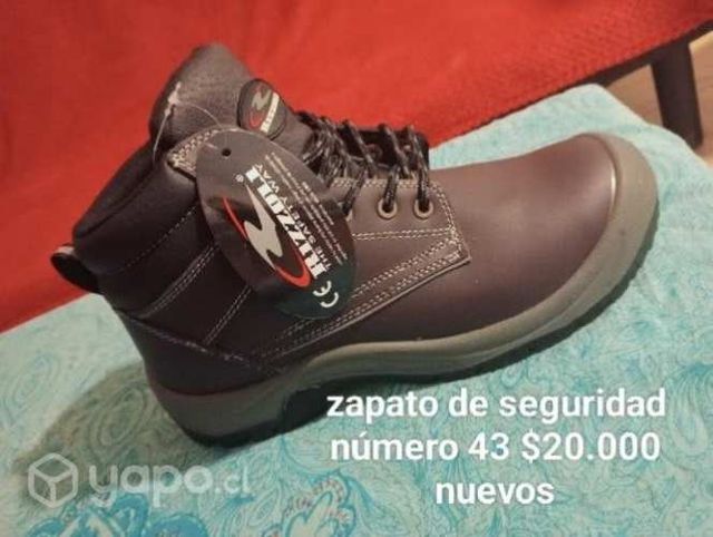 Zapatos de seguridad nuevos