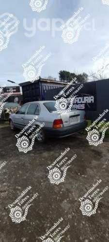 Vidrio trasero Toyota tercel 1998
