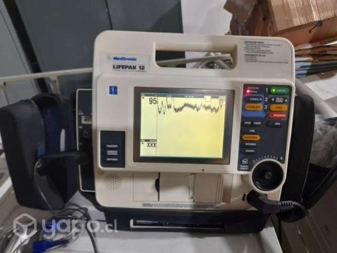 Desfibrilador funcionando