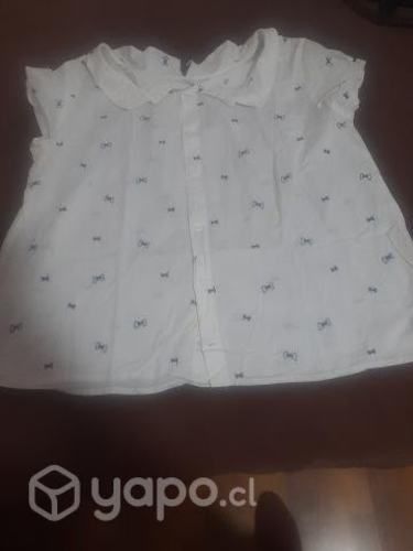 polera de niña blanca de manga corta