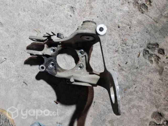 Muñón trasero derecho Audi A6 2013