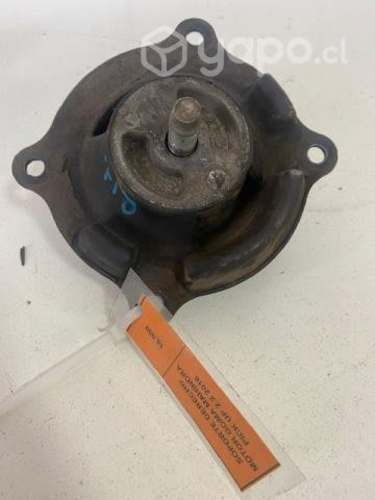 Soporte motor derecho goma Mahindra Pick Up 2016