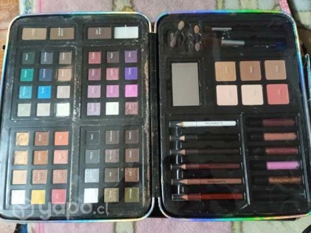 Maleta de maquillaje