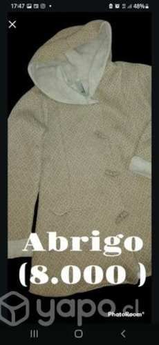 Abrigo beige entero con forro de chiporro