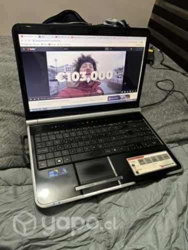 Notebook lenovo i5 c/ tarjeta gráfica AMD