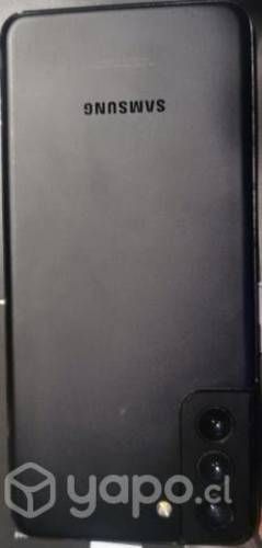 celulares Samsung S21+ y el iPhone XR