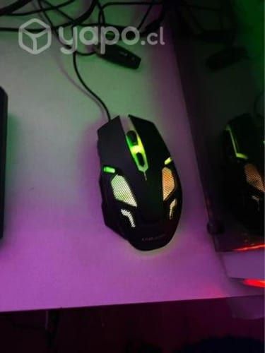 Pc gamer Ryzen 3 3200g + mouse + teclado gamer