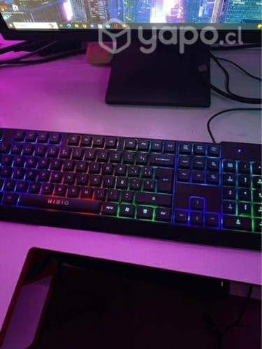 Pc gamer Ryzen 3 3200g + mouse + teclado gamer