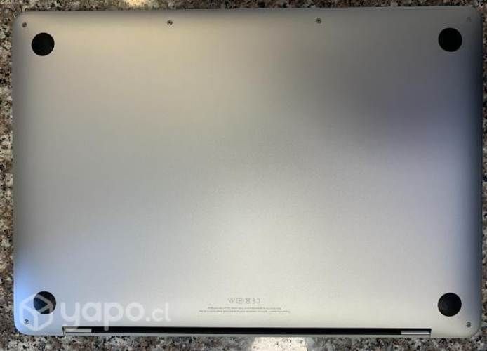 MacBook Pro chip M1 8gb RAM