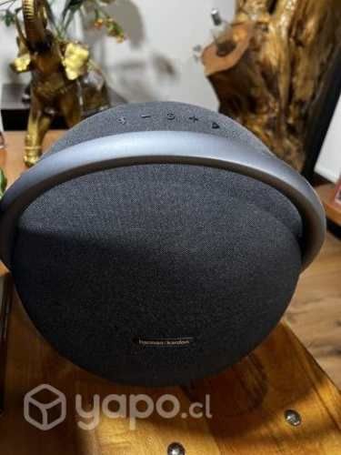 Parlante Onyx Studio 7