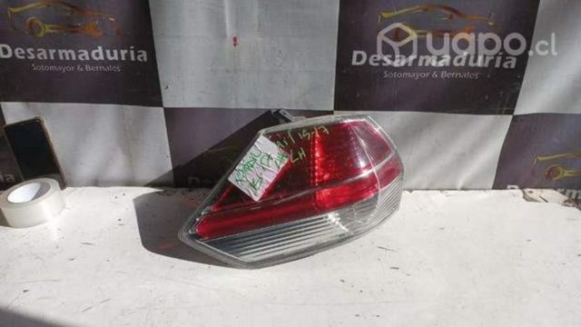 Foco trasero xtrail 2015 a 2017 lh1.2