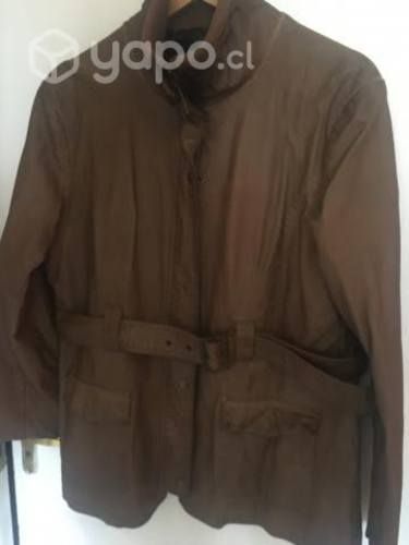 Chaqueta de cuero color café