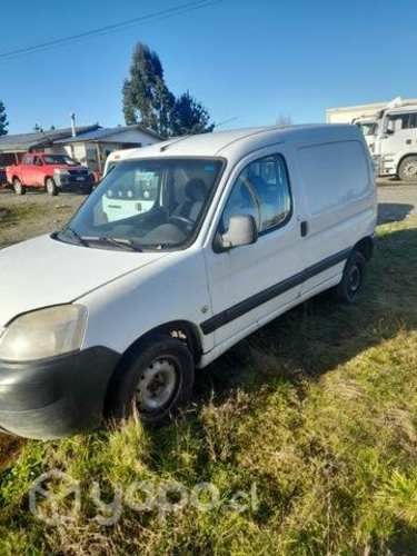 Tren trasero peugeot partber 1.6 hdi 2011