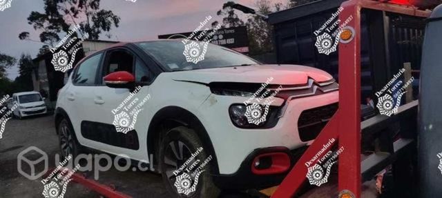 Espejo derecho Citroen c3 2022