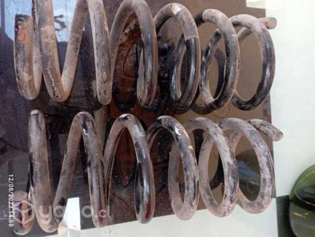 Espirales traseros mahindra escorpio