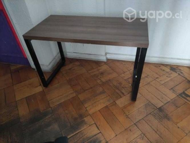 Escritorio de melamina