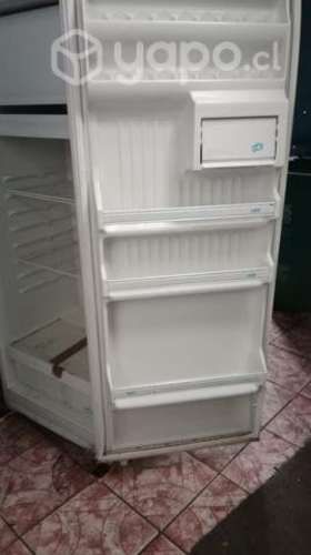 Refrigerador en excelente estado