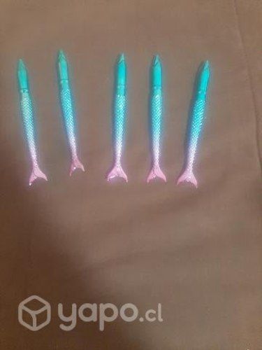 Delineador negro en lapiz