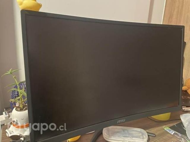 Monitor gamer curvo 144hz, audífonos y silla gamer