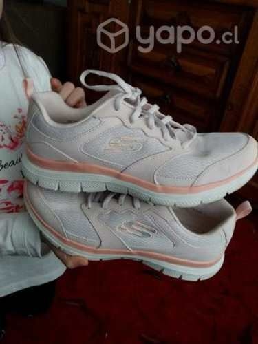 Zapatillas mujer skechers 38 (nuevas)