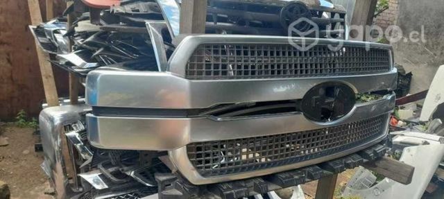 Mascariilla impecable ford f150 2021