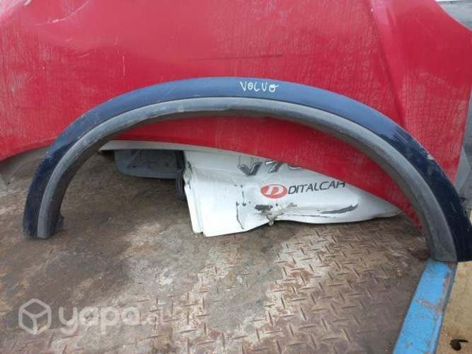 Moldura izquierda VOLVO XC90 2010 ORIGINAL