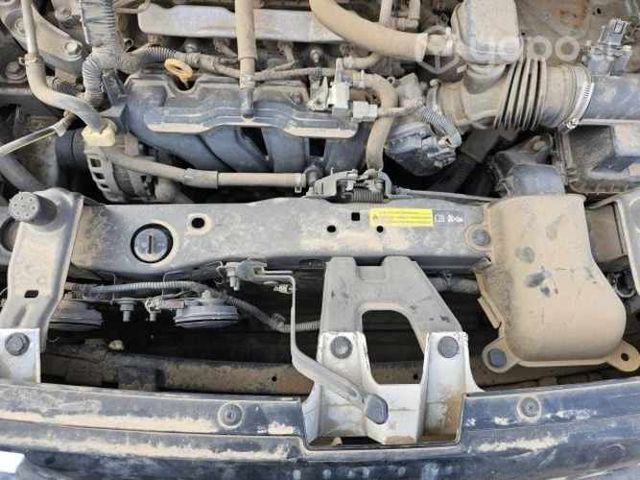 Frontal nissan kicks 2019