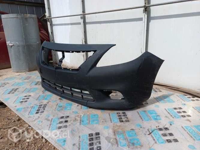 Parachoques delantero Nissan Versa 2012 al 2020