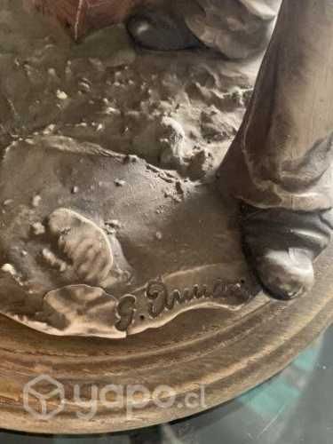 Figura porcelana Guseppe Armani Músicos.