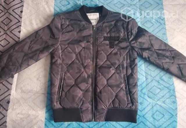 Chaqueta Mossimo MY Kingdom talla M