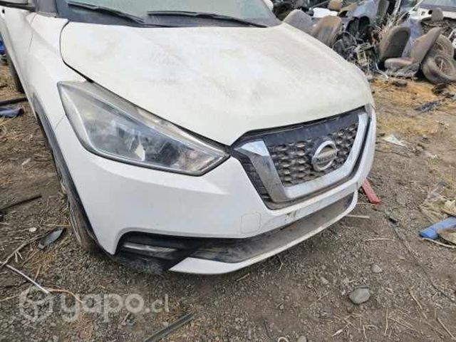 Parachoque nissan kicks