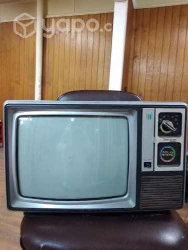 Regalo TV muy antigua