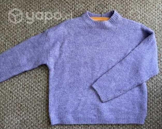 Sweater color Lila