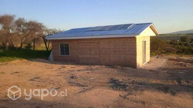 Dos parcelas juntas con casa agua y paneles