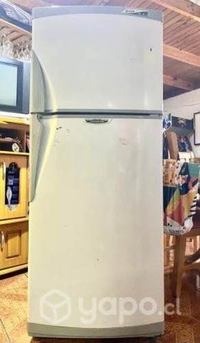 Refrigerador Fensa Advantage 7205 - N