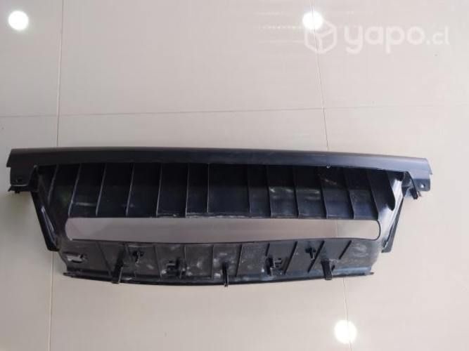 Pisadera trasera central Chevrolet Dmax 2010-2015