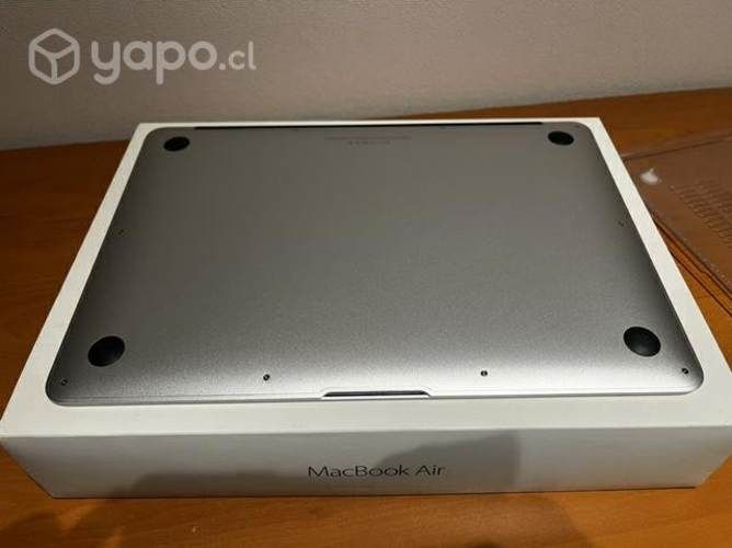 Macbook air 2017 8GB RAM