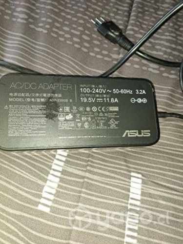 Cargador notebook asus
