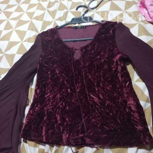 Polera de terciopelo tallaM nueva