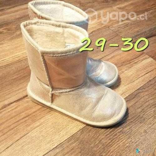 Botas de niña