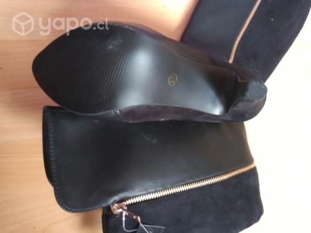 Botas Bucaneras Negras