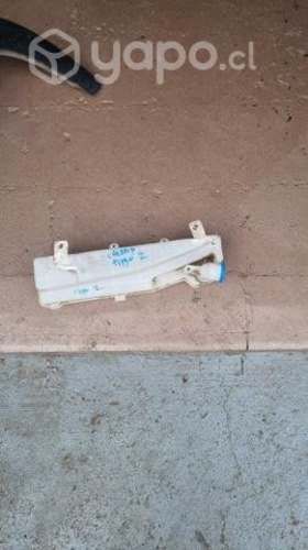 Deposito de limpia para brisas chery tiggo 2 2022