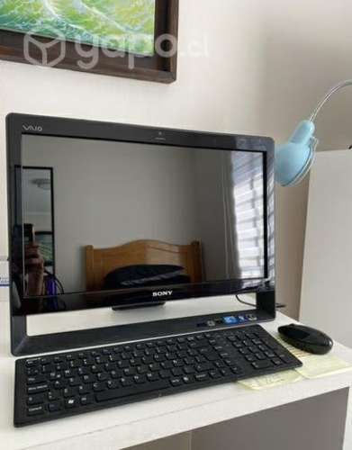 Computador Sony-Vaio de escritorio