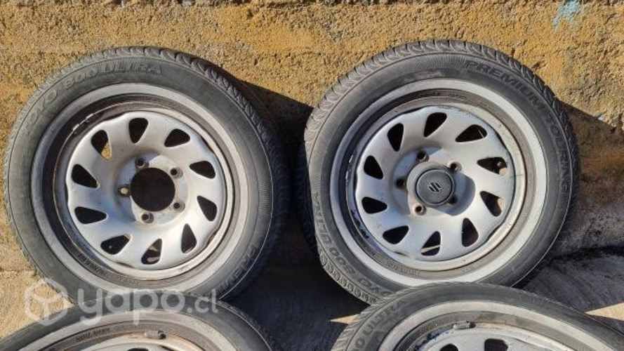 Llantas y neumáticos