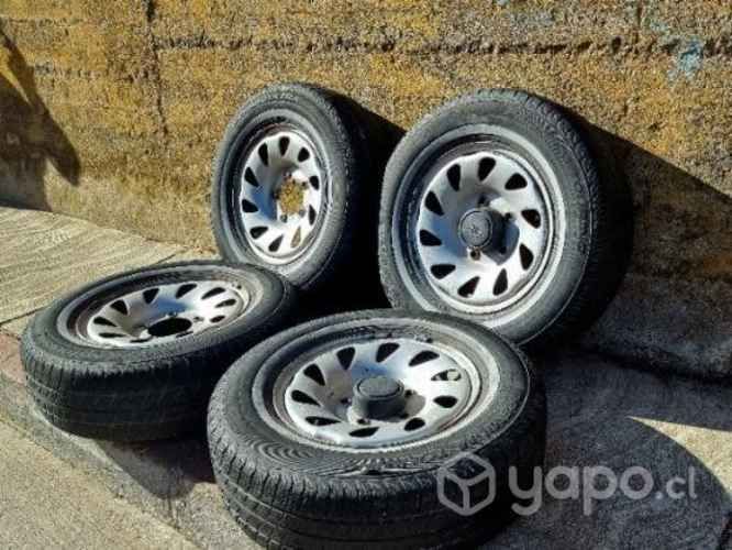 Llantas y neumáticos