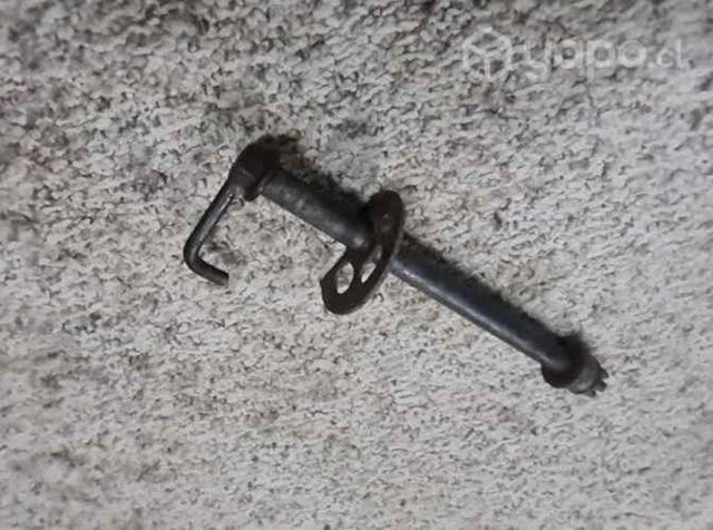 Eje De Rueda Trasera Original De Honda Xr250 1986