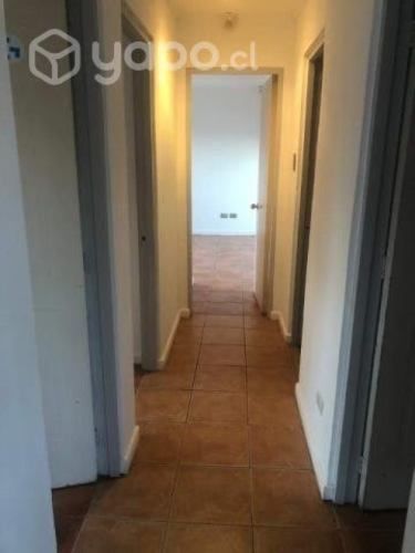 Se arrienda casa en condominio