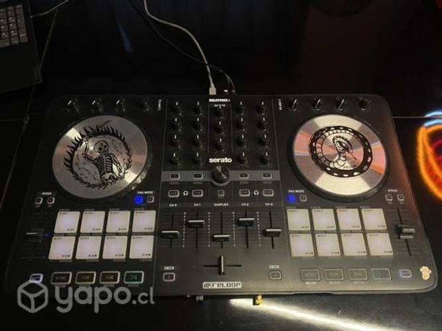 Controlador DJ Reloop Beatmix 4 mk2 negro